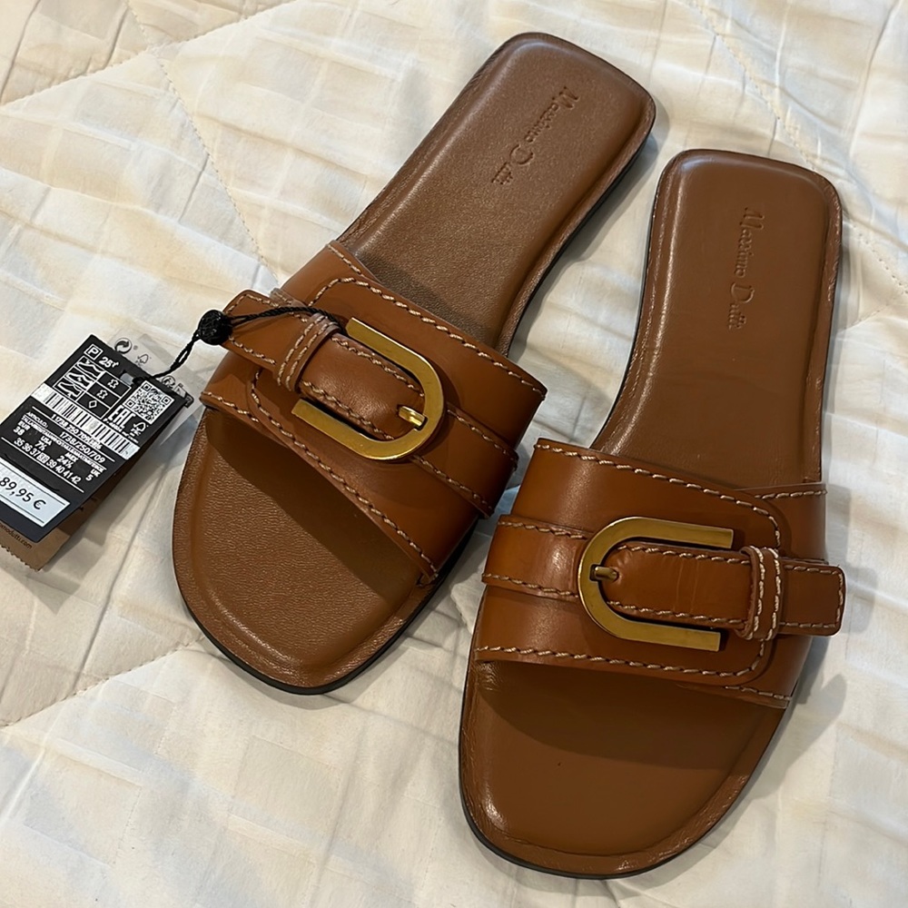 Massimo Dutti tan leather sandals